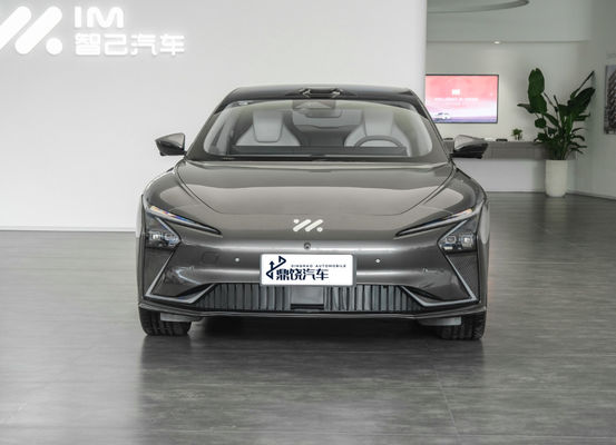 Nuova energia Auto IM Auto elettrica IM L7 Veicolo elettrico Auto ad alta velocità 250KW