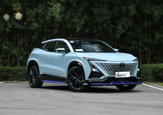 2024 Esportazione competitiva di lusso Chang An EV Changan UNI-T Nuova auto a gas Suv ad alta velocità all'ingrosso