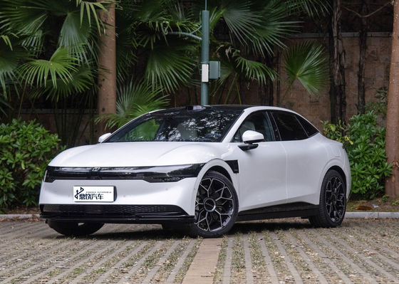 Acquista in magazzino cinese Fast Ship Smart Sport Automotive Motor Power Zeekr 007 Pure New Energy EV Car in vendita