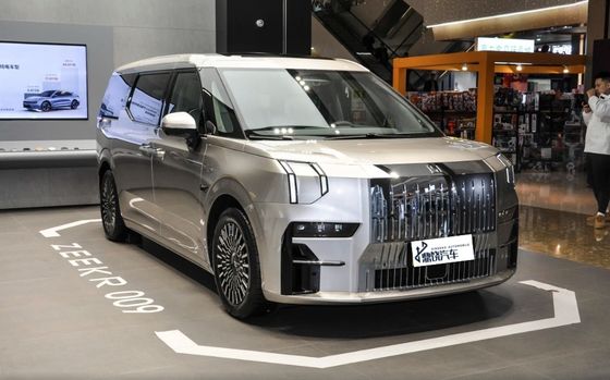 Fabbrica di automobili 2WD Zeekr Auto elettrica Zeekr 009 5 porte 6 posti MPV EV Nuova auto