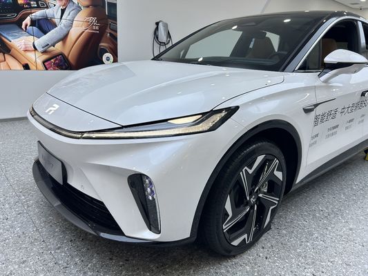 Veicolo elettrico Auto Rising Auto R7 MG S9 9 Nuova energia pura Alta velocità Nuova auto elettrica cinese