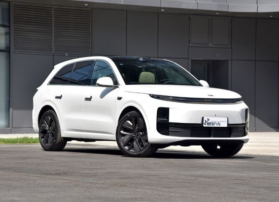 2024 ODM Sport New Energy Auto Li Xiang L6 300Kw 212Km 154Ps Veicolo elettrico puro